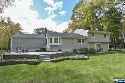35 Old Chimney Road, Upper Saddle River, NJ 07458 - Photo 24