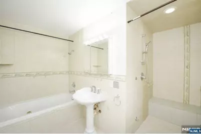 43-20 Union Street, Fair Lawn, NJ 07410 - Photo 16