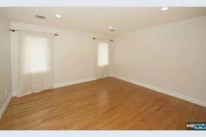 43-20 Union Street, Fair Lawn, NJ 07410 - Photo 14