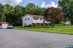 3 Sawmill Rd, Vernon, NJ 07460 - Photo 12