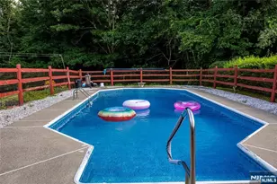 3 Sawmill Rd, Vernon, NJ 07460 - Photo 18