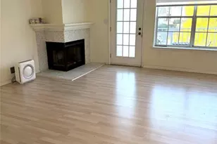 800 River Road 333, Edgewater, NJ 07020 - Photo 4