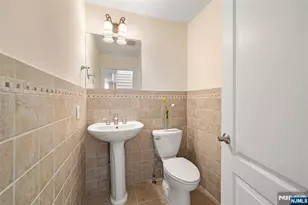 233 Knox Ave C0001, Cliffside Park, NJ 07010 - Photo 12