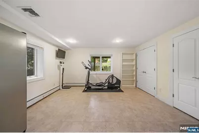 233 Knox Avenue C0001 #C0001, Cliffside Park, NJ 07010 - Photo 22