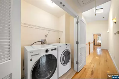 233 Knox Avenue C0001 #C0001, Cliffside Park, NJ 07010 - Photo 20