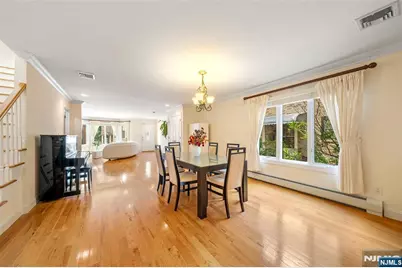 233 Knox Avenue C0001 #C0001, Cliffside Park, NJ 07010 - Photo 6