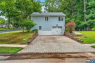 11 Lockwood Lane, Closter, NJ 07624 - Photo 24
