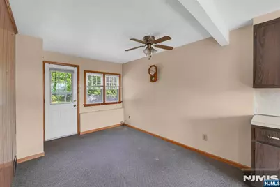 722 7th Street, Carlstadt, NJ 07072 - Photo 8