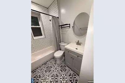 254 Undercliff Avenue 1 #1, Edgewater, NJ 07020 - Photo 10