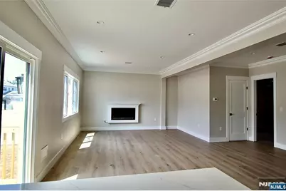 9-02 3rd Street, Fair Lawn, NJ 07410 - Photo 4