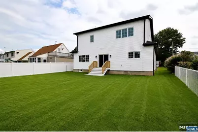 9-02 3rd Street, Fair Lawn, NJ 07410 - Photo 28