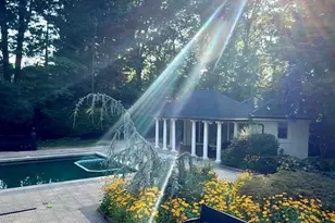 8 Driftwood Dr, Livingston, NJ 07039 - Photo 2