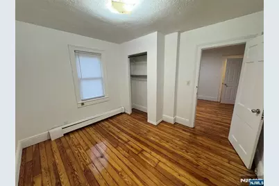 438 Highland Avenue, Palisades Park, NJ 07650 - Photo 8
