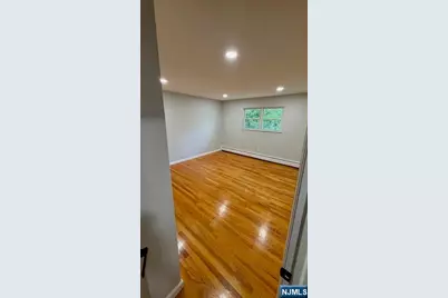 716 Jefferson Avenue Apt 2 #Apt 2, Cliffside Park, NJ 07010 - Photo 10