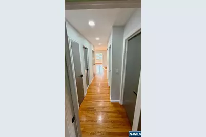 716 Jefferson Avenue Apt 2 #Apt 2, Cliffside Park, NJ 07010 - Photo 8