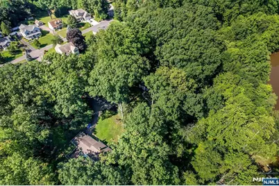 2 Nydam Lane, Franklin Lakes, NJ 07417 - Photo 20