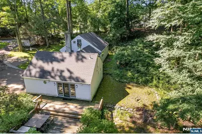 2 Nydam Lane, Franklin Lakes, NJ 07417 - Photo 14