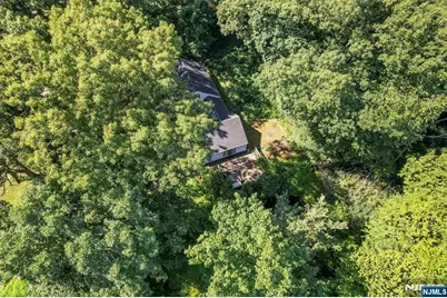 2 Nydam Lane, Franklin Lakes, NJ 07417 - Photo 28