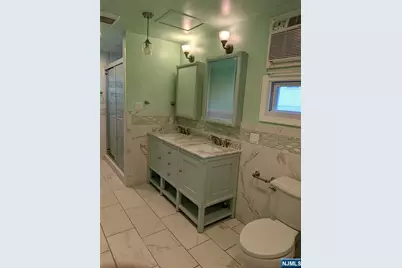 206 Highland Avenue, Kearny, NJ 07032 - Photo 12