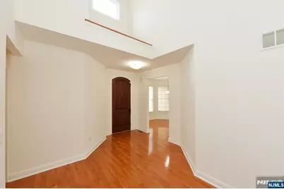 99 Windsor Lane, Ramsey, NJ 07446 - Photo 2