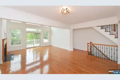 99 Windsor Lane, Ramsey, NJ 07446 - Photo 12