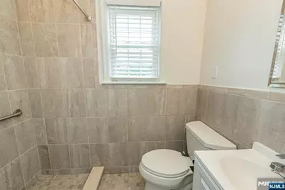 160 Bloomfield Avenue B #B, Verona, NJ 07044 - Photo 10