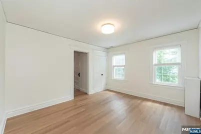 160 Bloomfield Avenue B #B, Verona, NJ 07044 - Photo 6