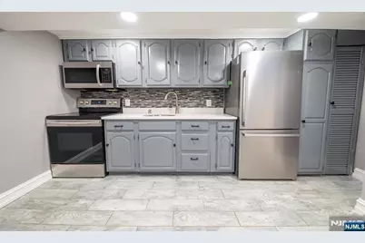 254 Lexington Avenue 1 #1, Dumont, NJ 07628 - Photo 14