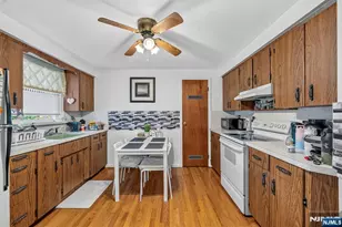 130 Rowland Ave, Clifton, NJ 07012 - Photo 6