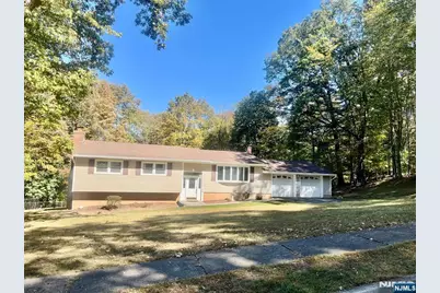 35 Cherokee Trail, Oakland, NJ 07436 - Photo 1