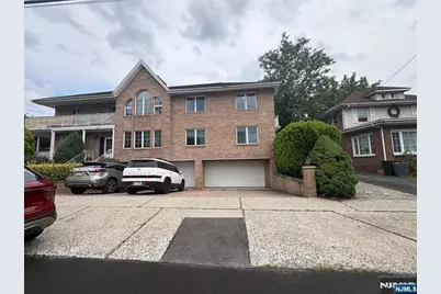476 Highland Avenue Right #right, Palisades Park, NJ 07650 - Photo 2