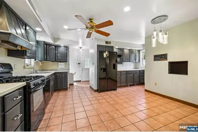 26 Grandview Avenue, Oakland, NJ 07436 - Photo 6