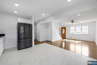 380 Grand Avenue, Leonia, NJ 07605 - Photo 4