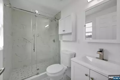 380 Grand Avenue, Leonia, NJ 07605 - Photo 18