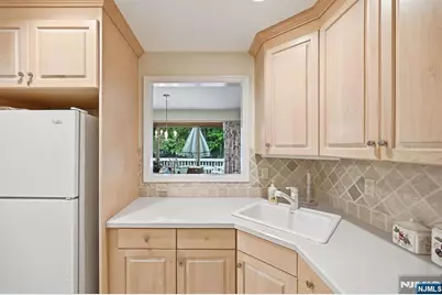 5 Valen Court 1 #1, Franklin Lakes, NJ 07417 - Photo 14