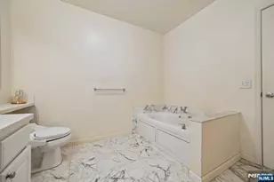 249 The Promenade, Edgewater, NJ 07020 - Photo 16
