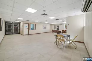 2150 Center Ave 15E, Fort Lee, NJ 07024 - Photo 32