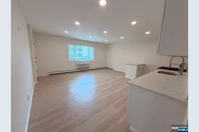 291 Garibaldi Avenue #21, Lodi, NJ 07644 - Photo 4