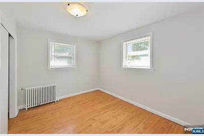 425 New Milford Avenue, Dumont, NJ 07628 - Photo 14
