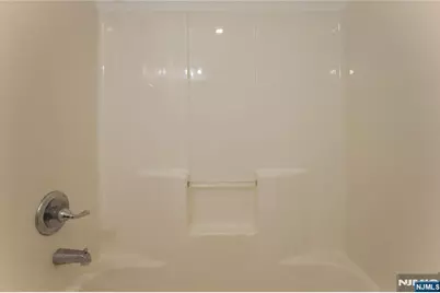 586 15th Avenue, Newark, NJ 07103 - Photo 20