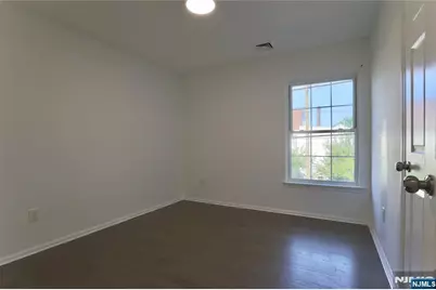 586 15th Avenue, Newark, NJ 07103 - Photo 14