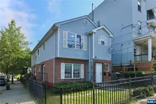 586 15th Ave, Newark, NJ 07103 - Photo 2