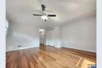 430 Aurora Avenue 430 #430, Cliffside Park, NJ 07010 - Photo 18