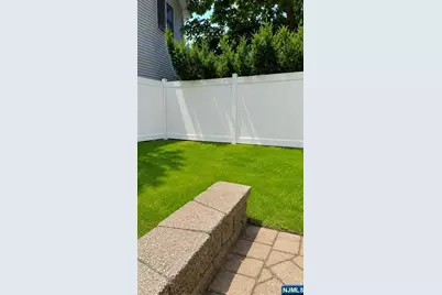 430 Aurora Avenue 430 #430, Cliffside Park, NJ 07010 - Photo 32