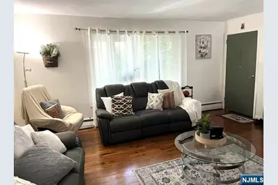 175 Euclid Avenue, Ridgefield Park, NJ 07660 - Photo 4