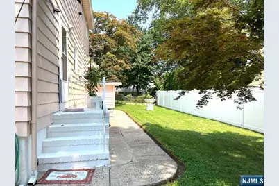 175 Euclid Avenue, Ridgefield Park, NJ 07660 - Photo 16