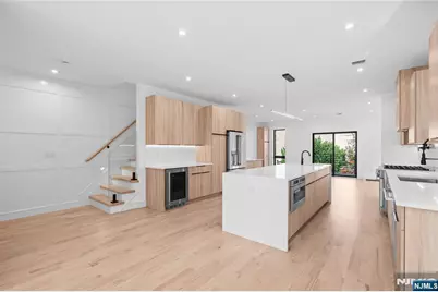 465B 1st Street, Palisades Park, NJ 07650 - Photo 2