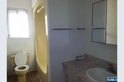 181 Palisade Avenue 3A #3A, Cliffside Park, NJ 07010 - Photo 6