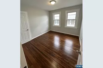 18 S Mountain Avenue 1 #1, Cedar Grove, NJ 07009 - Photo 12