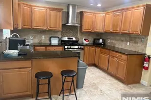 34 Marjorie Terrace, Englewood Cliffs, NJ 07632 - Photo 4